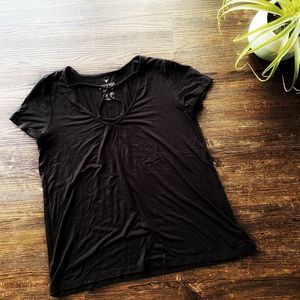 American Eagle super soft black v-neck top M
